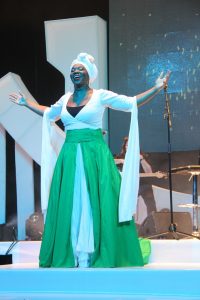 India-Arie-in-the-colors-of-the-Nigerian-Flag