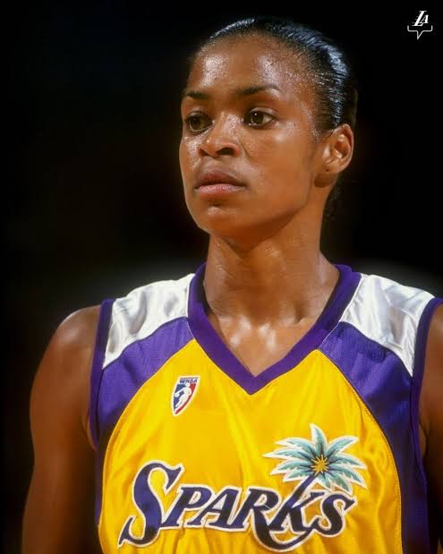 Former Basketball player Pamela McGee